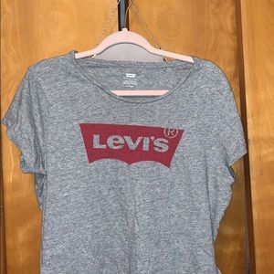 💖GRAY LEVIS T SHIRT💖